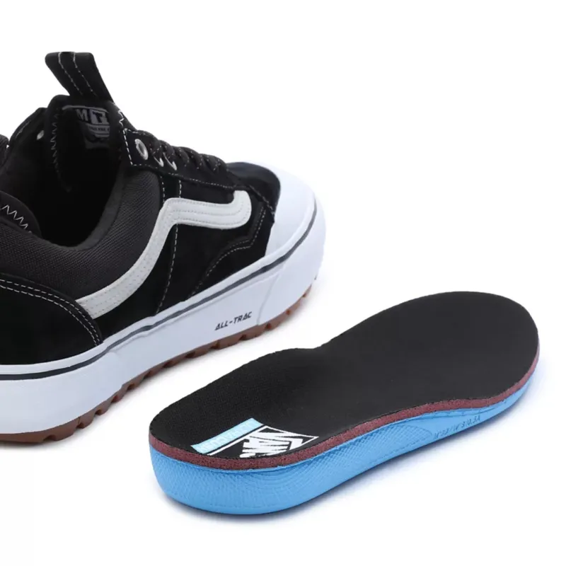 Vans Old Skool MTE-2 Shoes in Black/White-6